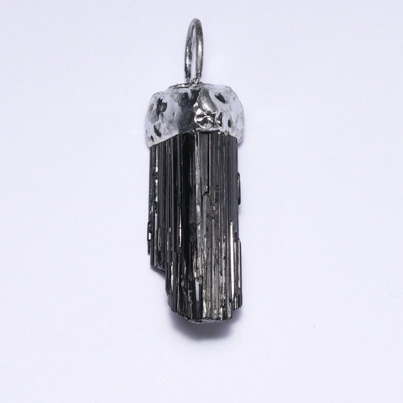 Pakabukas su juodu Turmalinu "Akylas Stebėtojas" - Rankų darbo gaminiai