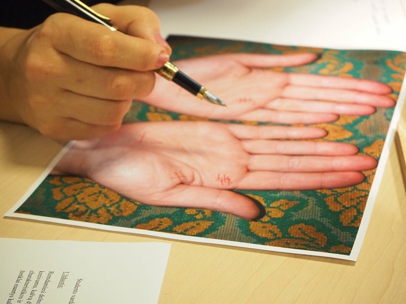 NUOTOLINIAI Chirologijos kursai (bazinis) - Mokslas