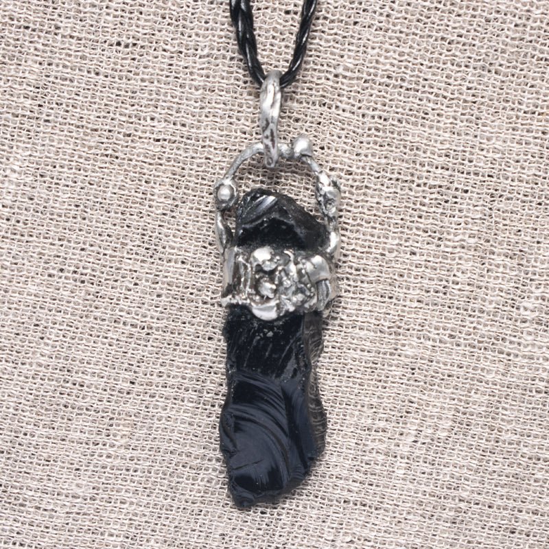 Pakabukas „Obsidiano Galia“ - Rankų darbo gaminiai