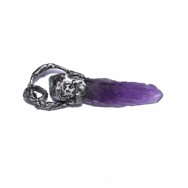 Pakabukas su Ametistu “Šviesos Strėlė" - Rankų darbo gaminiai