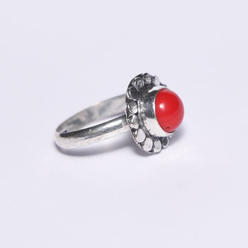 Žiedas su Koralu "Gėlytė" - 